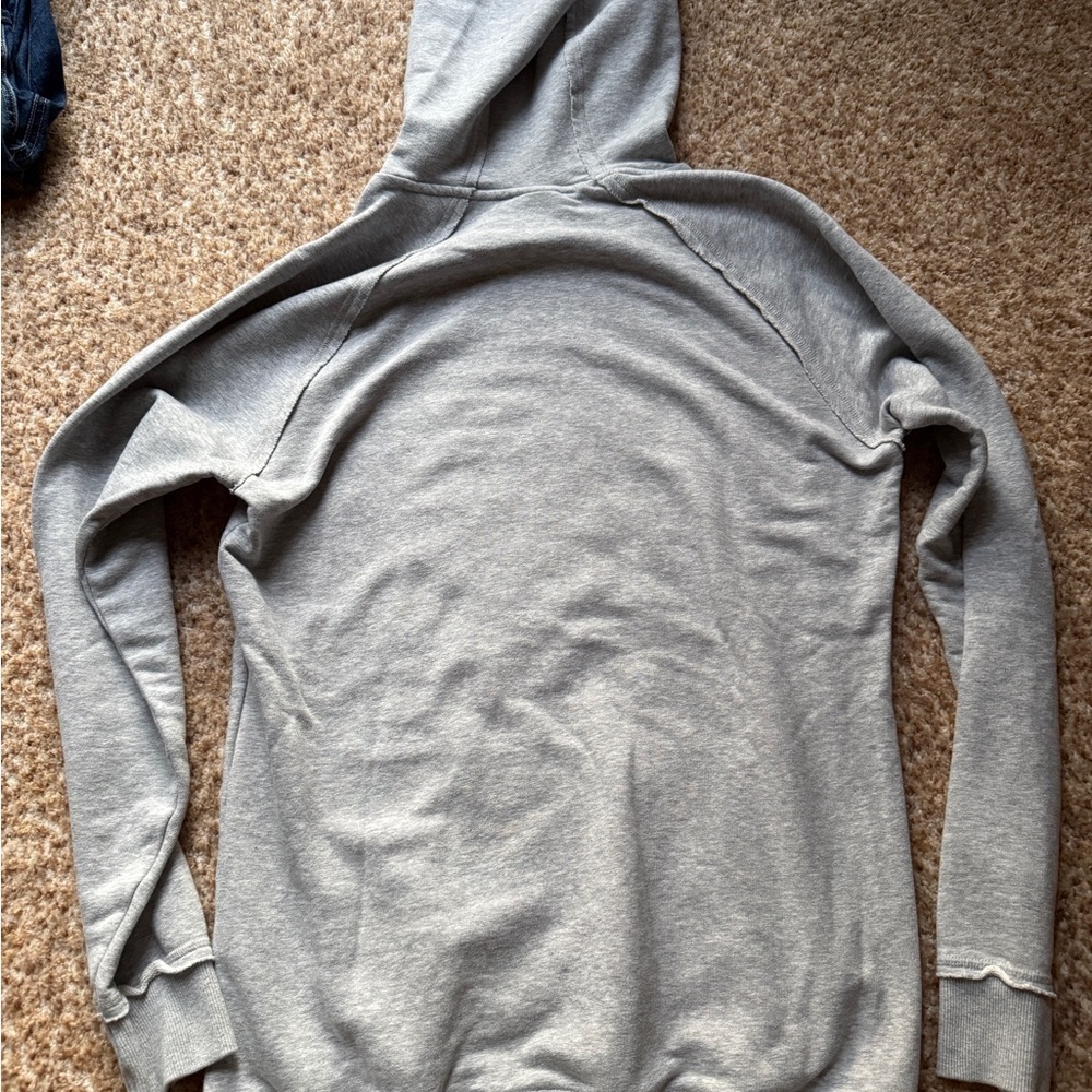 Gymshark Hoodie Mens medium Legacy Fitness‎ Slim Fit Raw Edge Gray - Picture 4 of 4